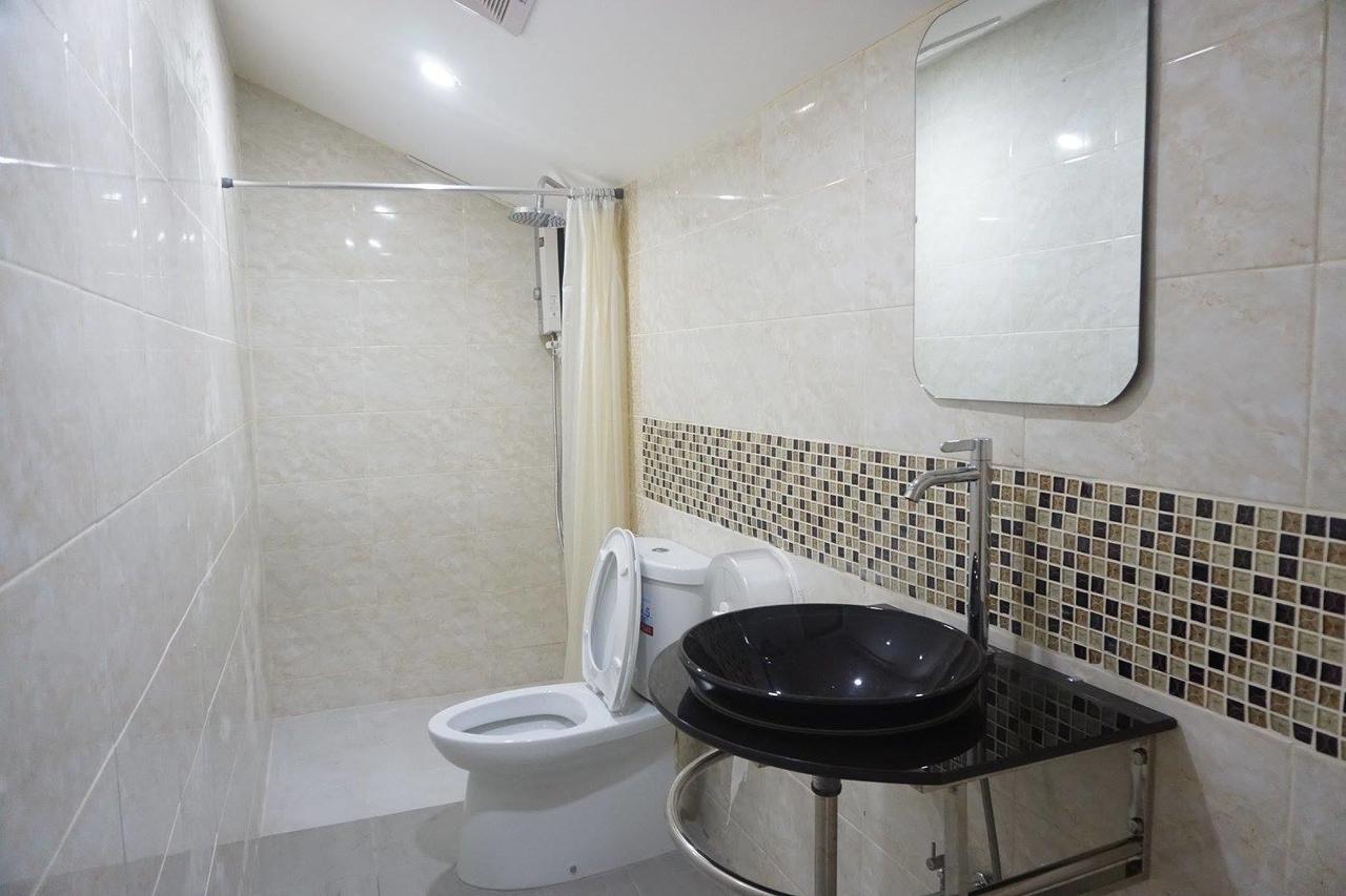 Pama Guesthouse Чиангмай Екстериор снимка